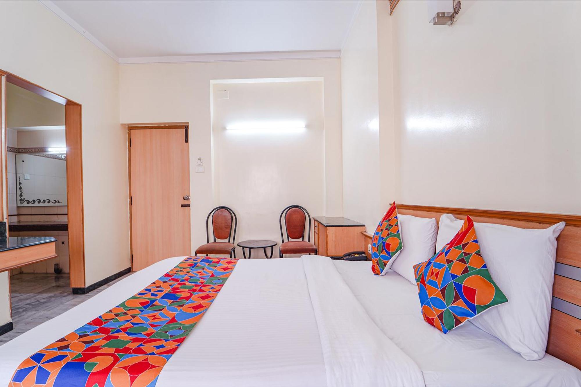 Fabhotel Ess Paradise - Nr Bus Stand โคอิมบาทอร์ ภายนอก รูปภาพ