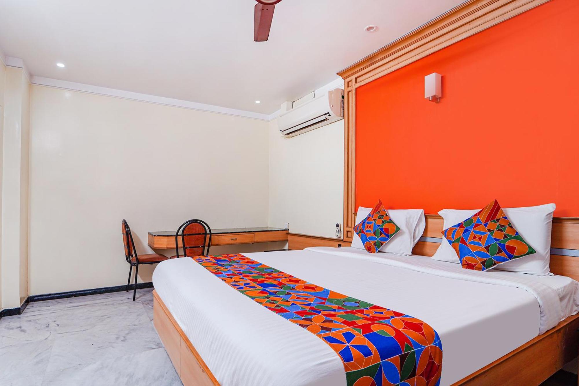 Fabhotel Ess Paradise - Nr Bus Stand โคอิมบาทอร์ ภายนอก รูปภาพ