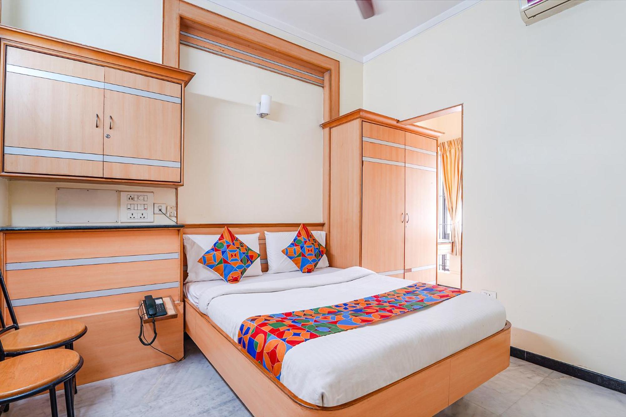 Fabhotel Ess Paradise - Nr Bus Stand โคอิมบาทอร์ ภายนอก รูปภาพ